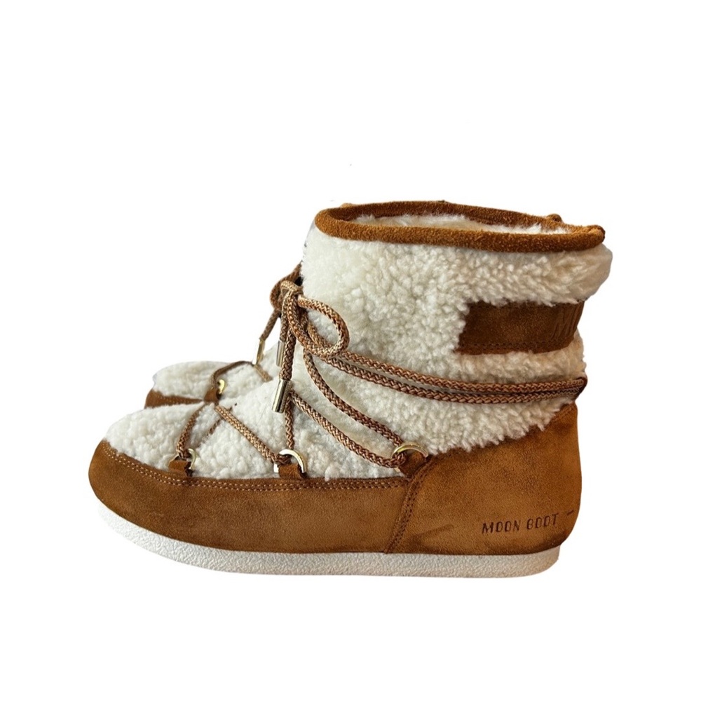 Moonboot shearling short boots